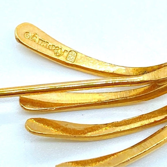 Goldtone Stick Pin Bundle AMWAY and Rhinestone Vintage - Picture 6 of 8